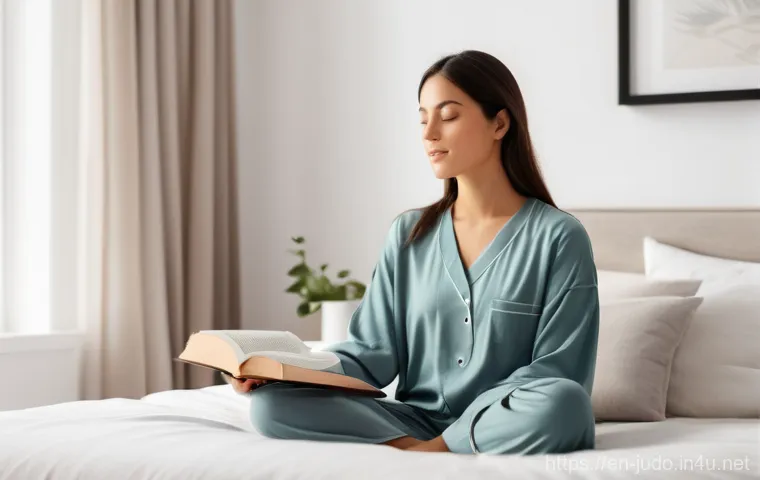 유도 훈련 시 에너지를 높이는 방법 - **Mid-Workout Momentum: Focused Hydration and Strategic Rest**
A determined and fit individual, ... 유도 훈련 시 에너지를 높이는 방법 - **Mid-Workout Momentum: Focused Hydration and Strategic Rest**
A determined and fit individual, ...